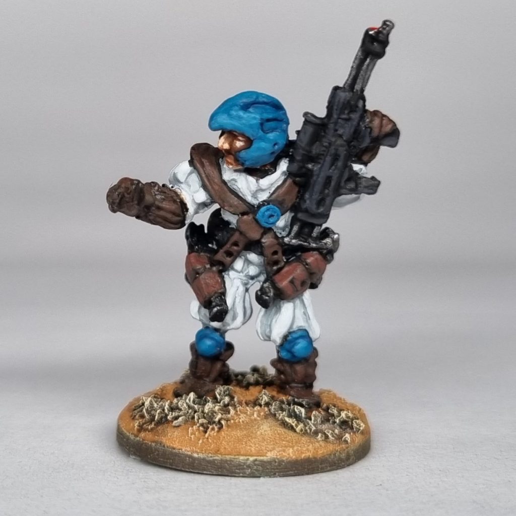 Citadel Spacefarers 25mm vintage science fiction S5 Bounty Hunter with Bolt Rifle